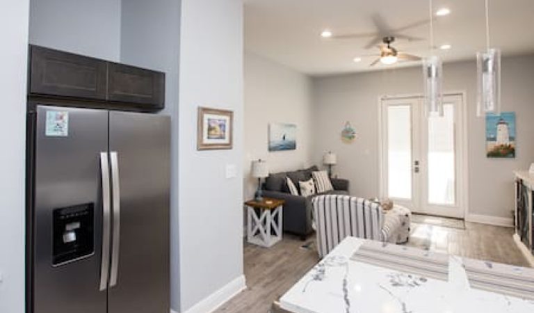 Fins Up BnB rental in Long Beach Mississippi8